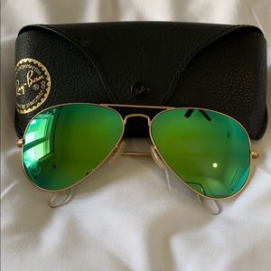 Polarized flash green aviator ray-bans